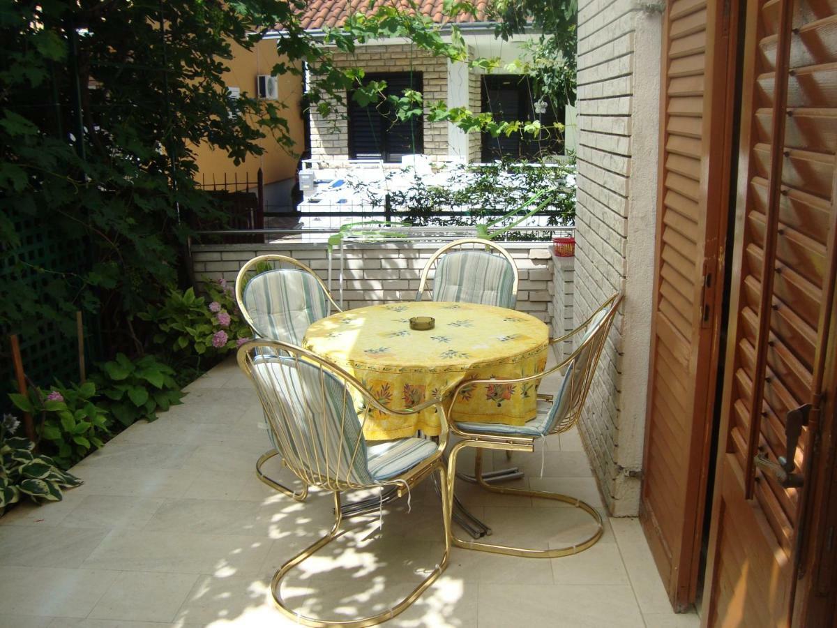 Apartments Draga Zaboric Exterior photo